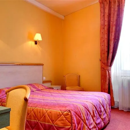 Отель Restaurant Le Parc 3*