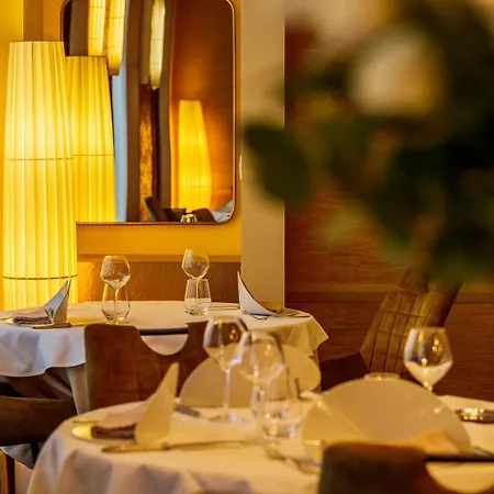 Restaurant Le Parc Отель 3*