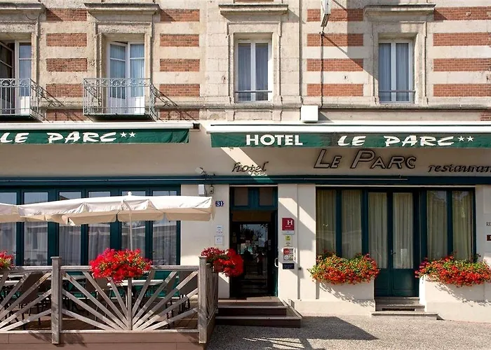 Logis Le Parc 3* Moulins (Allier)