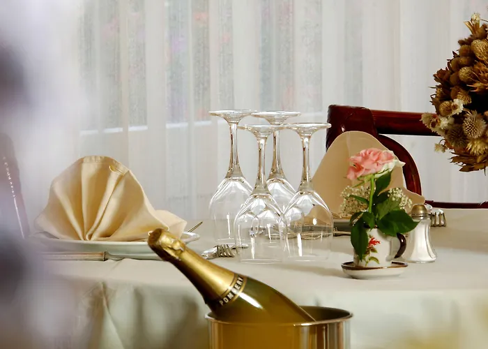 Logis Le Parc Hotel Moulins (Allier)