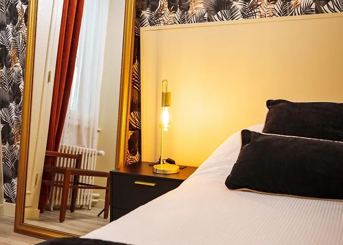 Logis Le Parc Hotel 3*