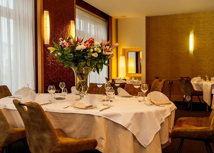 Logis Le Parc Hotel 3*