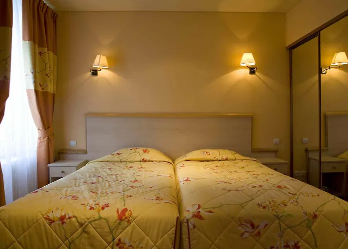 Logis Le Parc 3* Moulins (Allier)